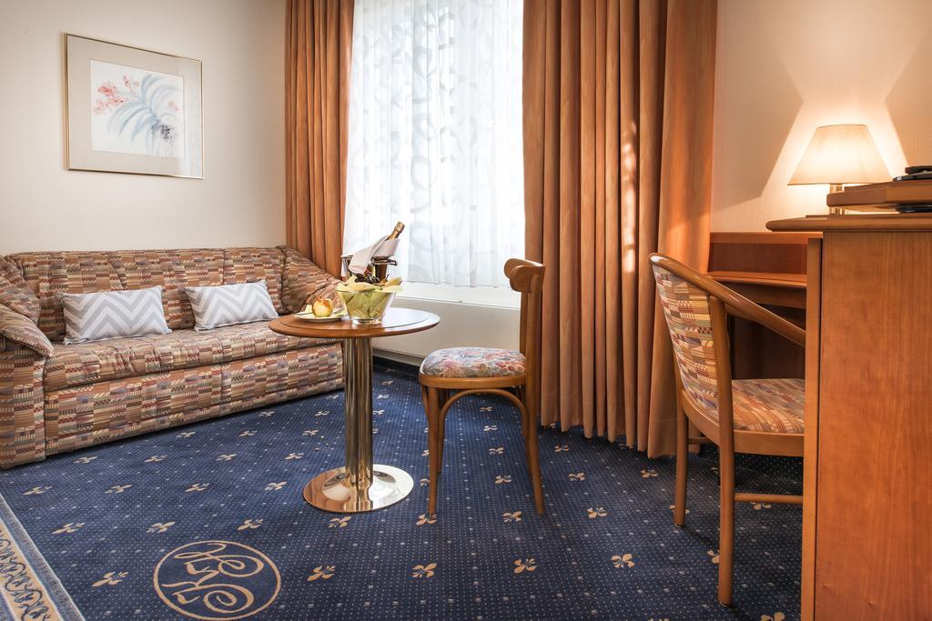Akzent Hotel Koehler Gießen Exteriér fotografie